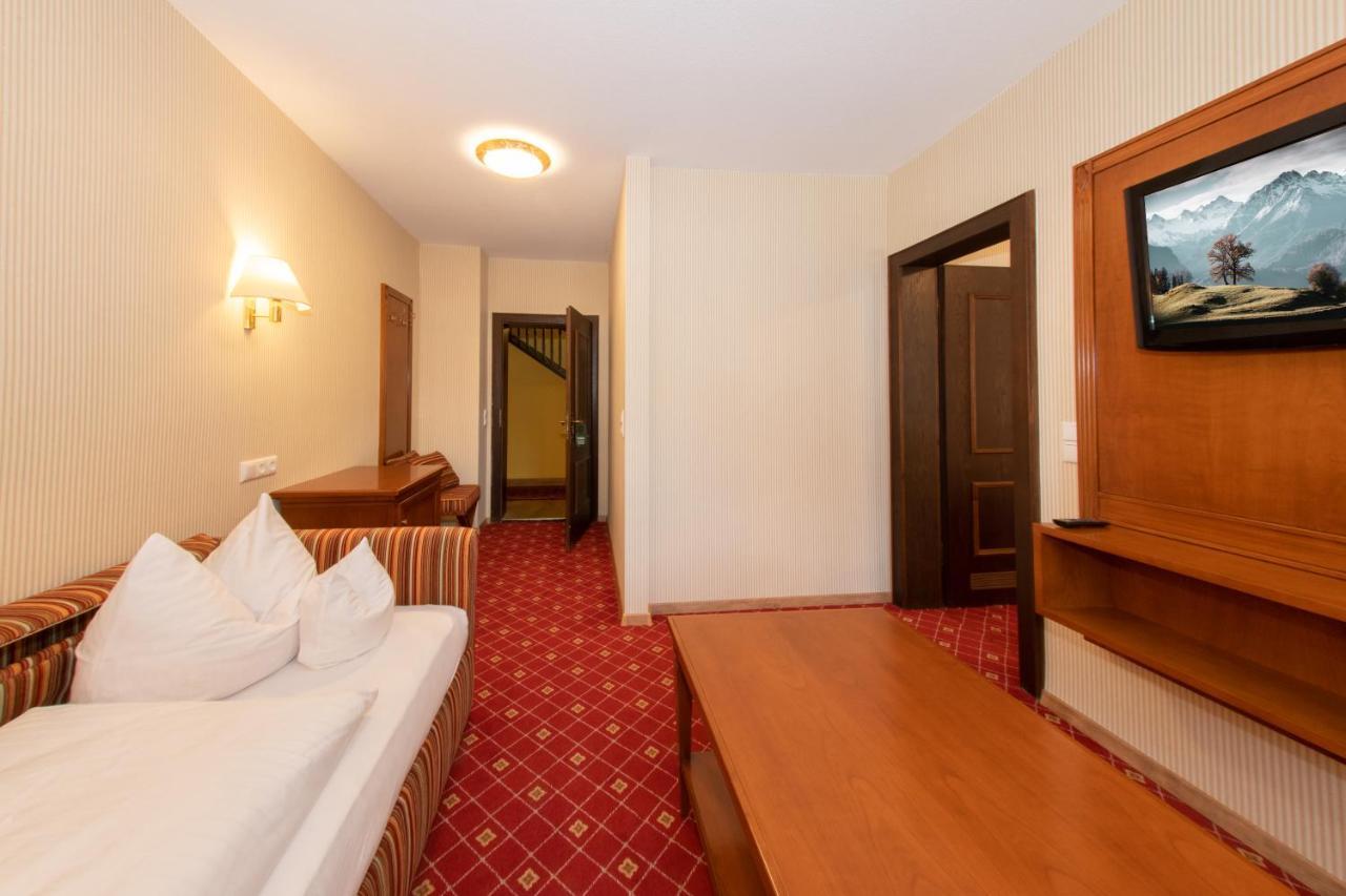 Hotel Gasthof Post Nesselwang Kültér fotó